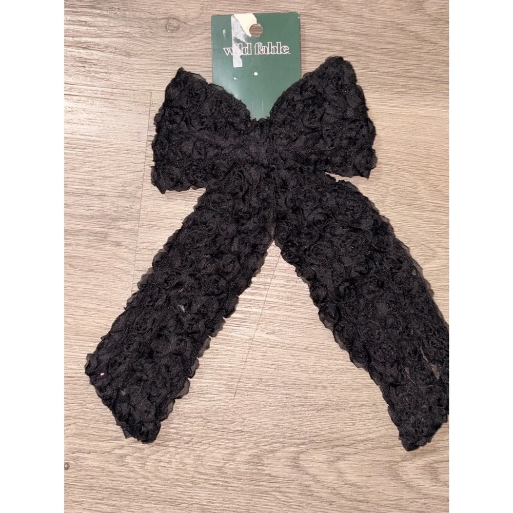 Wild Fable Black Rosette Floral Hair Bow with Long Tails‎ Alligator Clips NWT